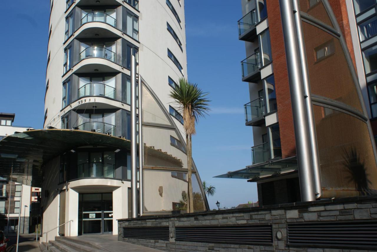 Coastal City Rooms - Waterfront Swansea Exteriör bild