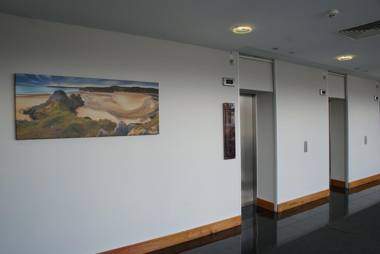 Coastal City Rooms - Waterfront Swansea Exteriör bild